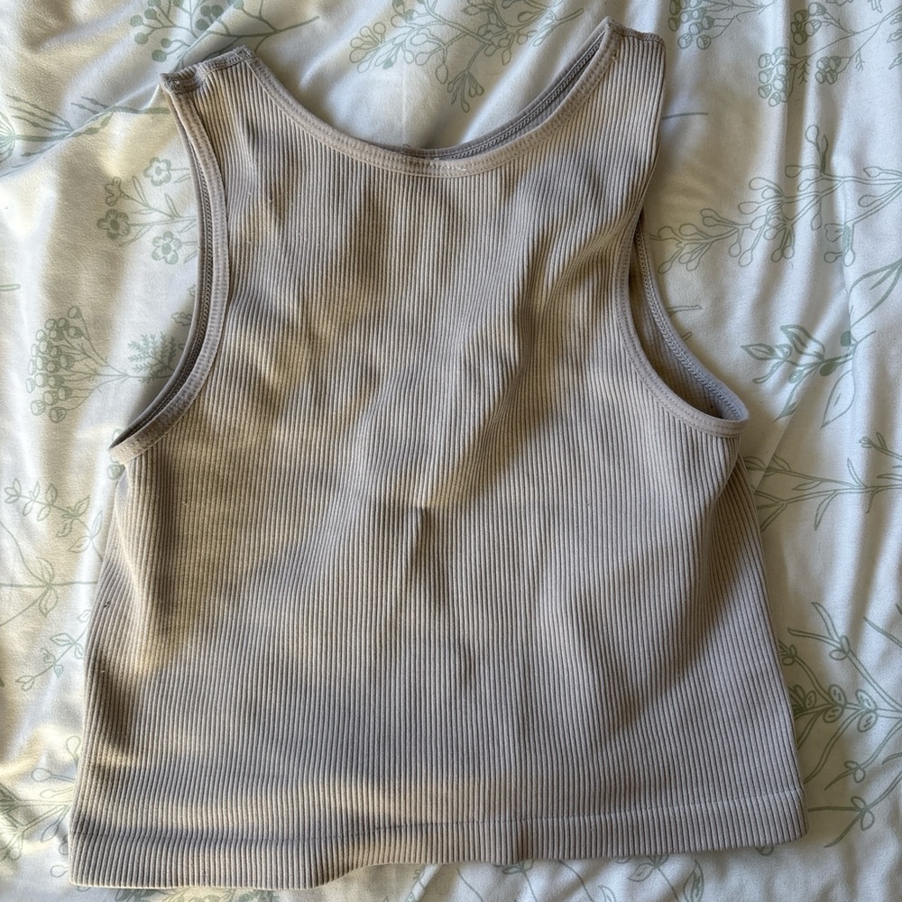 Gray Ribbed Tank Top - Picture 2 of 3